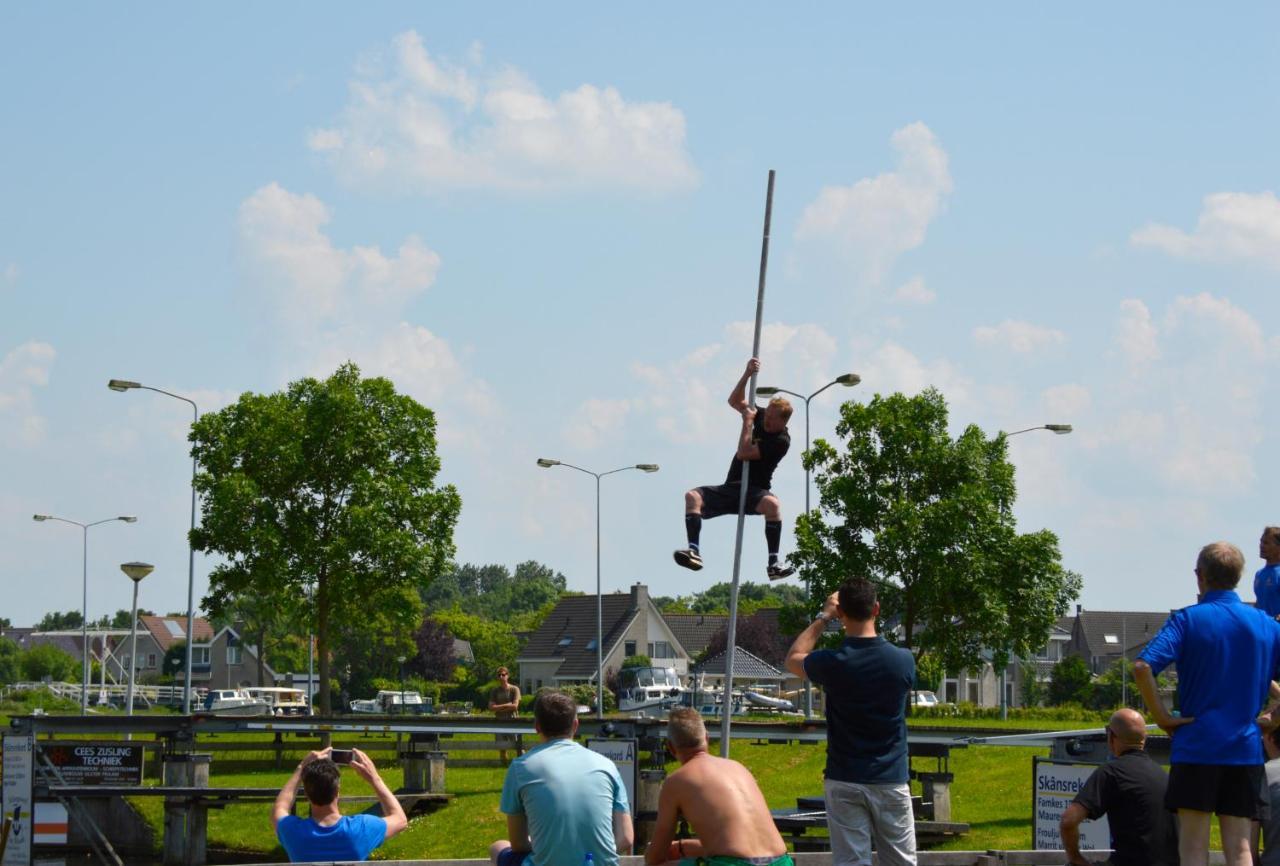 Het Melkhuis Op Prachtig Landgoed Koepeltjesplaats Gaast Dış mekan fotoğraf